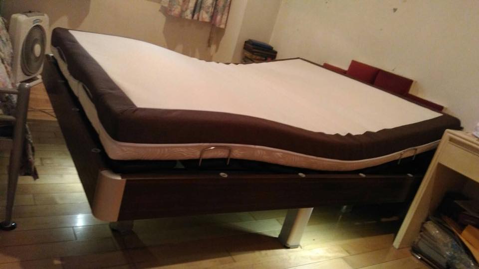 選訂GM09D1雙人電動床 搭配水轉印胡桃木紋床框