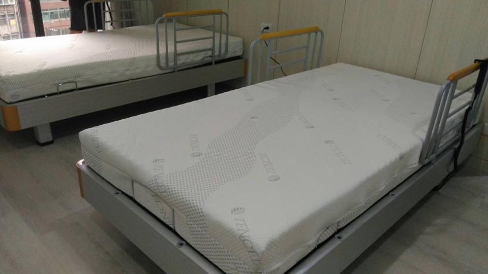 邱先生新居落成 選訂GM09S電動床2床預備孝親房給父母使用