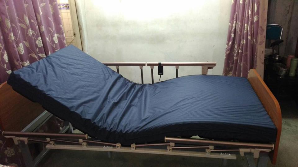 林小姐選訂GM05S養護型 二馬達電動床搭配防潑水床墊
