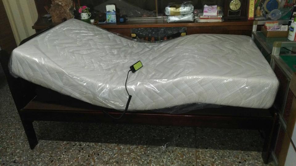 張小姐來電選訂GM08S床墊式電動床 家人希望保留原有單人床架